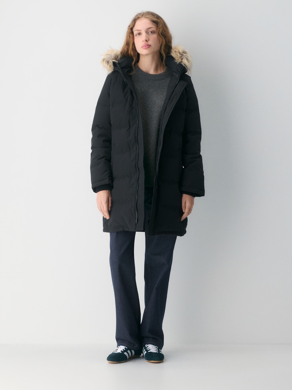 Aritzia TNA Black Hooded Powder Parka | Puffer Snow Jacket | Size XS